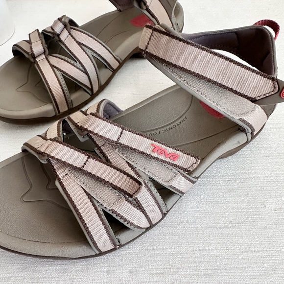 Teva Light Brown Adjustable Ankle Strap Sport Sandals Women’s 9 - Picture 6 of 14
